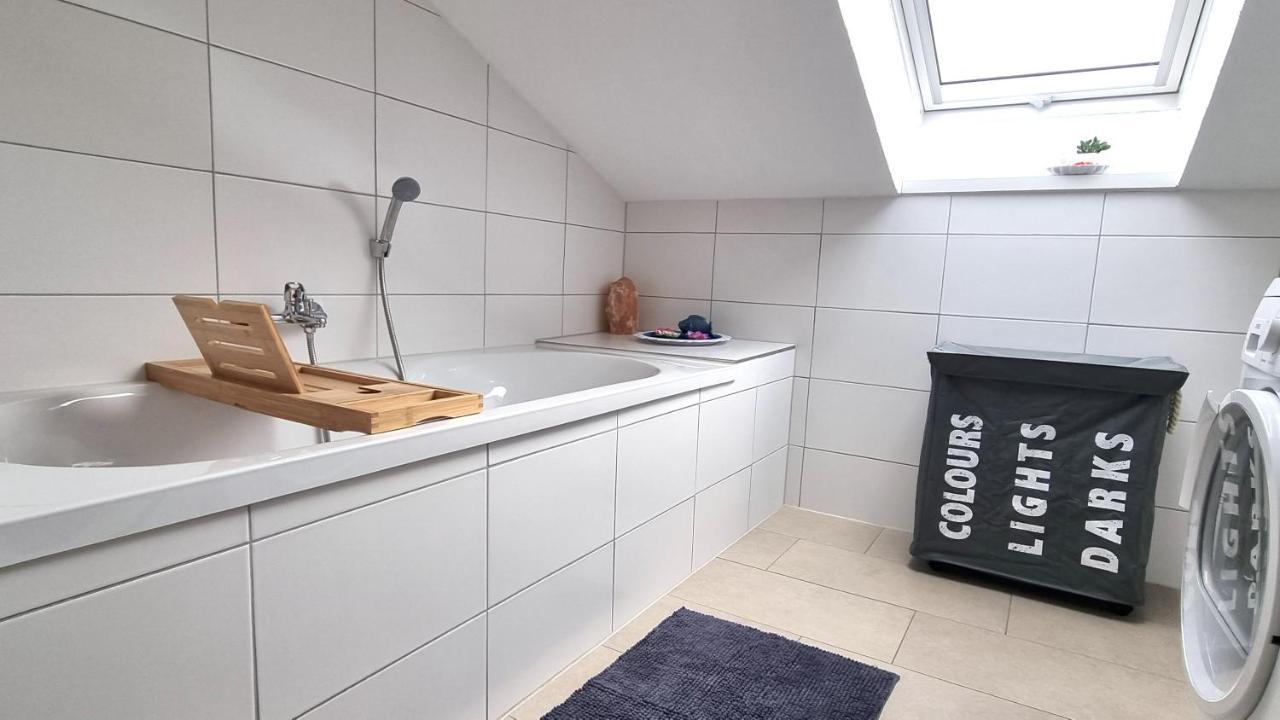 Wohnung: Beast. Bis 6 Personen, Klima, Massageliege, 3X Tv Cremlingen Exterior photo